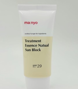 Заказать онлайн Manyo Натуральный солнцезащитный крем Treatment Essence Natural Sunblock SPF29 PA++ в KoreaSecret