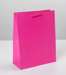 Заказать онлайн Пакет подарочный «Фуксия» 18 х 23 х 8 см в KoreaSecret